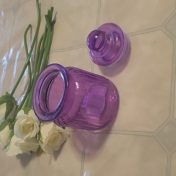 NWT GLASS CANISTER - Picture 3 of 8